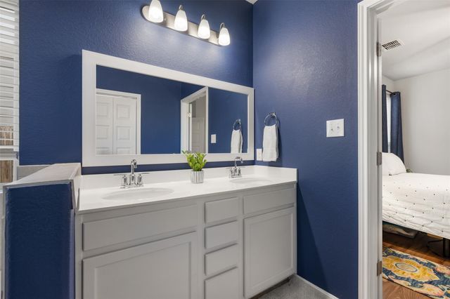 1404 Jenkins BND 11, Austin, TX 78748