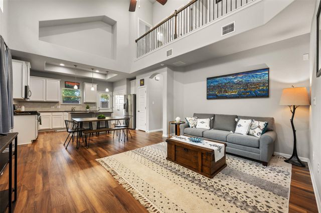 1404 Jenkins BND 11, Austin, TX 78748