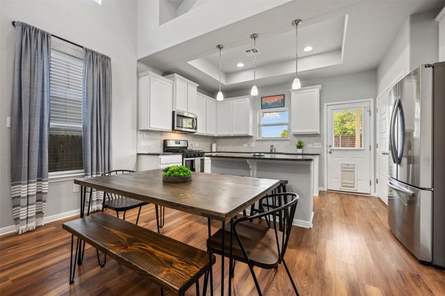 1404 Jenkins BND 11, Austin, TX 78748