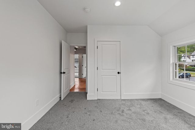 118 W BEECHTREE LN, Wayne, PA 19087