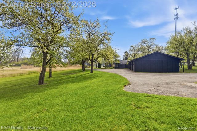 3345 Beach Road, Port Huron Charter Township, MI 48060