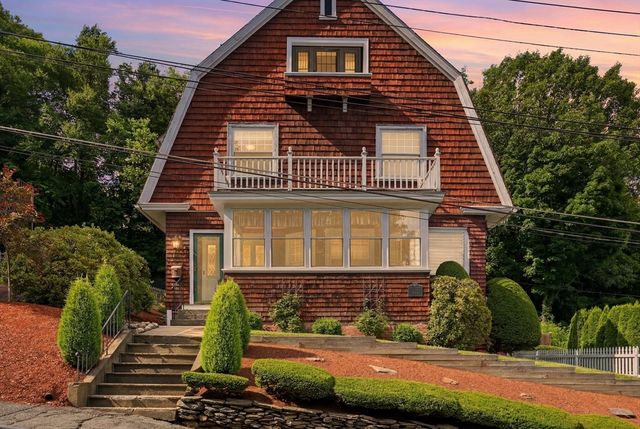 11 Weymouth St, Fitchburg, MA 01420