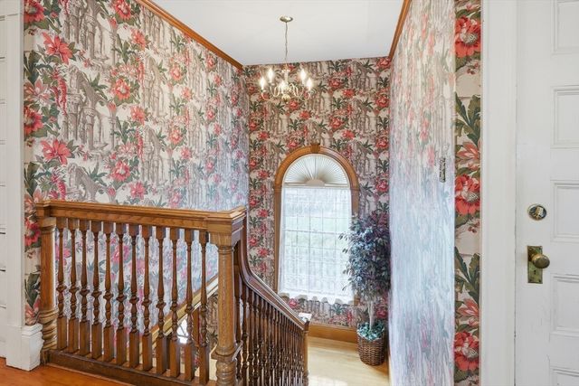 11 Weymouth St, Fitchburg, MA 01420