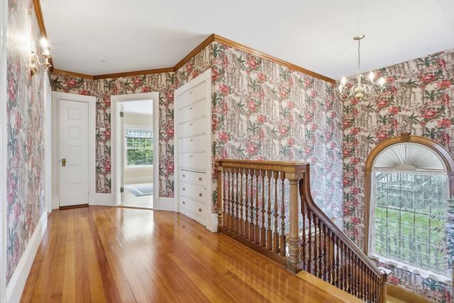 11 Weymouth St, Fitchburg, MA 01420