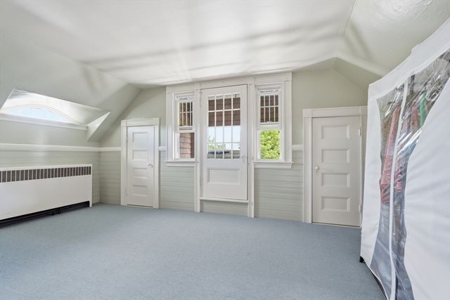 11 Weymouth St, Fitchburg, MA 01420