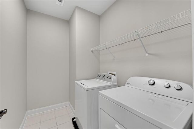 2292 Infield Lane, Lawrenceville, GA 30043