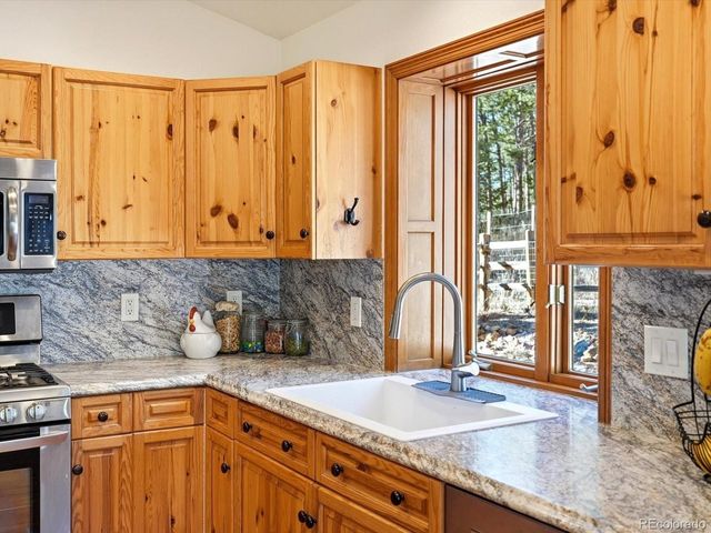 9808 Fallen Rock Rd, Conifer, CO 80433