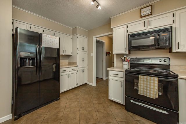 5604 N Hills Boulevard, North Little Rock, AR 72116