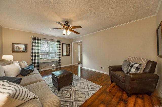 5604 N Hills Boulevard, North Little Rock, AR 72116