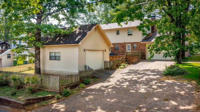 5604 N Hills Boulevard, North Little Rock, AR 72116