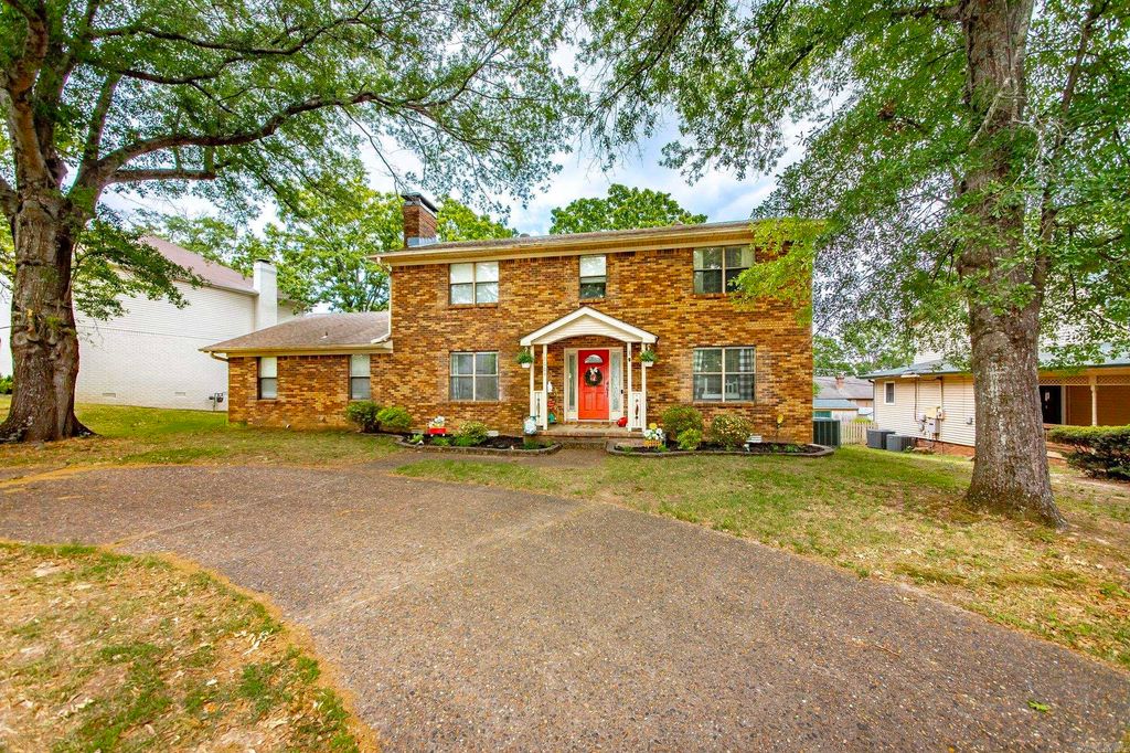 5604 N Hills Boulevard, North Little Rock, AR 72116