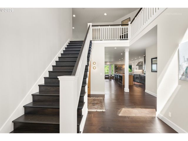 2615 Nw BIRKENDENE St, Portland, OR 97229