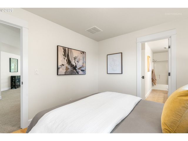 2615 Nw BIRKENDENE St, Portland, OR 97229