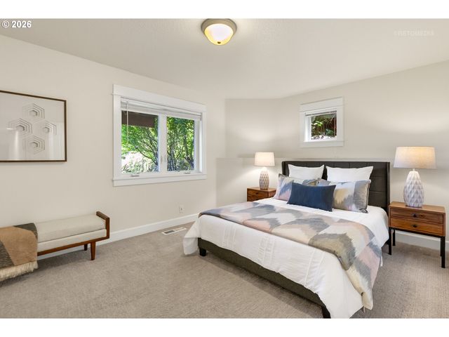 2615 Nw BIRKENDENE St, Portland, OR 97229