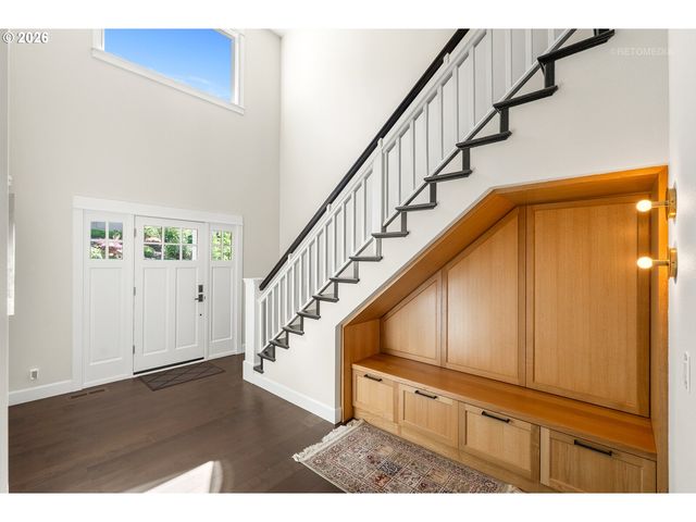 2615 Nw BIRKENDENE St, Portland, OR 97229