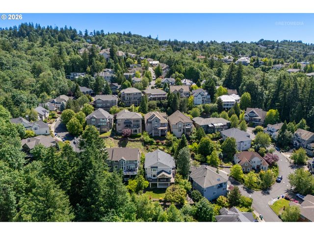 2615 Nw BIRKENDENE St, Portland, OR 97229