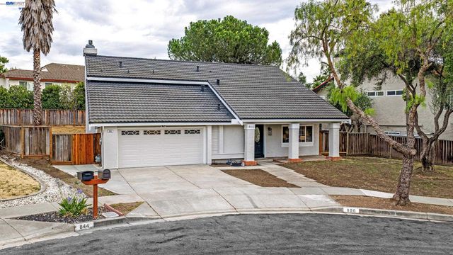 866 Hidatsa Ct, Fremont, CA 94539