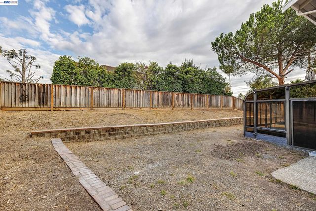 866 Hidatsa Ct, Fremont, CA 94539