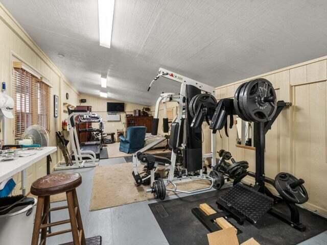 380 Arnold Dowden, Hornbeck, LA 71439