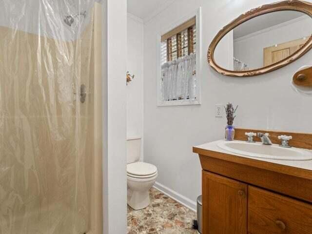 380 Arnold Dowden, Hornbeck, LA 71439