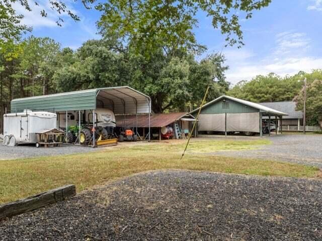 380 Arnold Dowden, Hornbeck, LA 71439