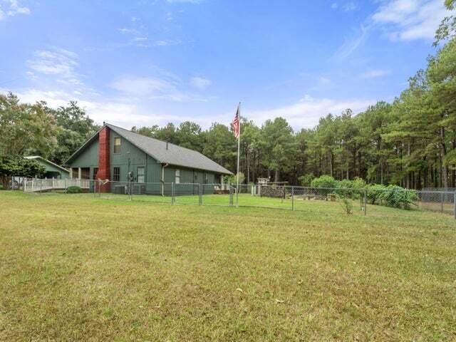 380 Arnold Dowden, Hornbeck, LA 71439