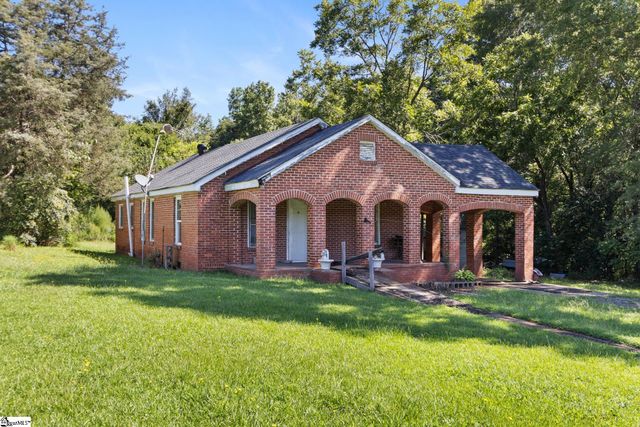 20829 Highway 76, Laurens, SC 29360