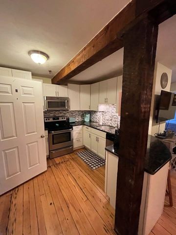 90 Fleet St Apt 4-5, Portsmouth, NH 03801