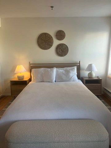 90 Fleet St Apt 4-5, Portsmouth, NH 03801