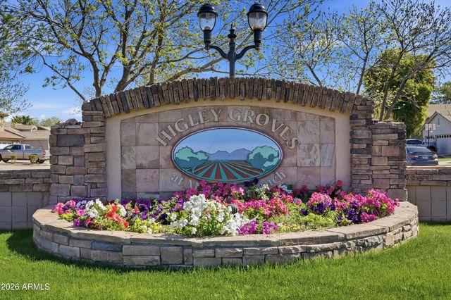 3447 E VAUGHN Avenue, Gilbert, AZ 85234