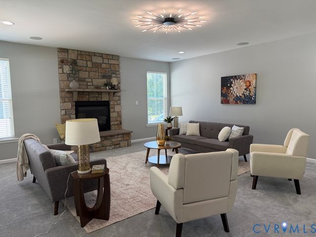 8400 Hampton Farms Dr, Moseley, VA 23120