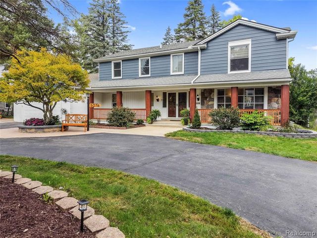 5076 Watergate Road, West Bloomfield, MI 48323