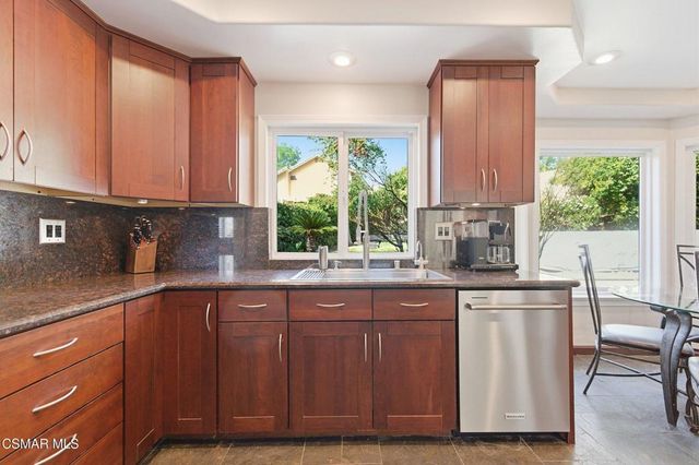 18525 Entrada Court, Porter Ranch, CA 91326