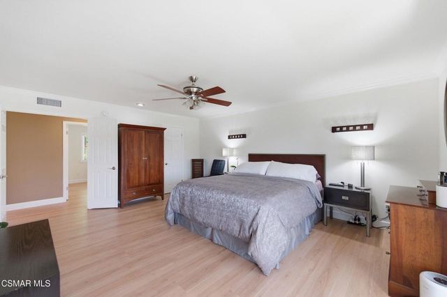 18525 Entrada Court, Porter Ranch, CA 91326