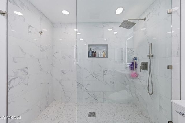 18525 Entrada Court, Porter Ranch, CA 91326