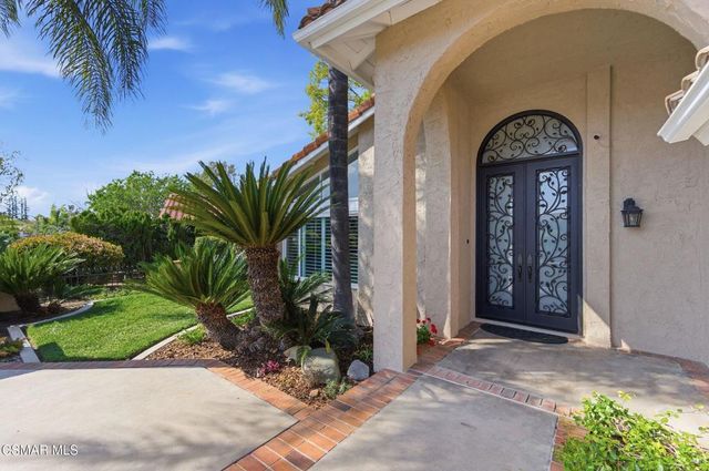 18525 Entrada Court, Porter Ranch, CA 91326