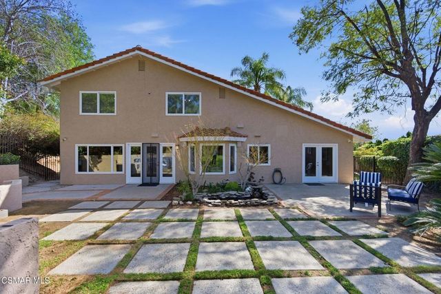 18525 Entrada Court, Porter Ranch, CA 91326