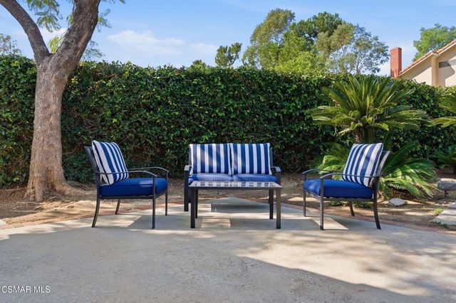 18525 Entrada Court, Porter Ranch, CA 91326