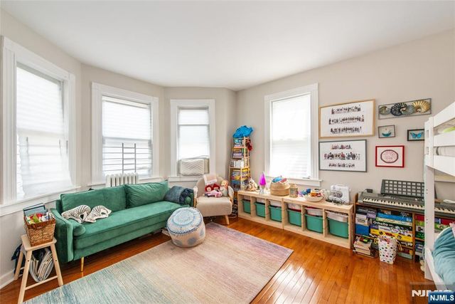 157 Walnut Street, Montclair, NJ 07042