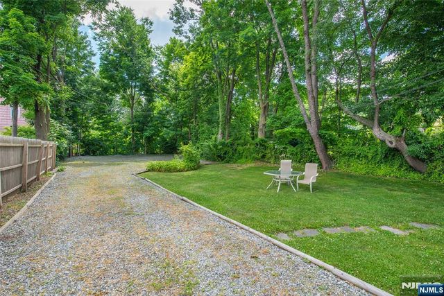 157 Walnut Street, Montclair, NJ 07042