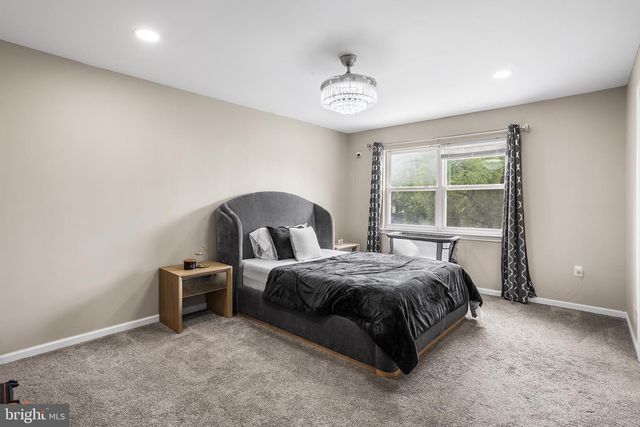 321 GRANT AVE, Hightstown, NJ 08520