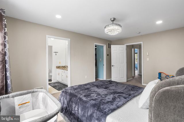 321 GRANT AVE, Hightstown, NJ 08520