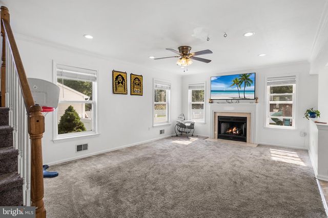 321 GRANT AVE, Hightstown, NJ 08520