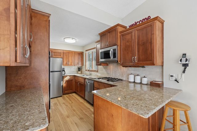 14479 Garland Avenue, Apple Valley, MN 55124