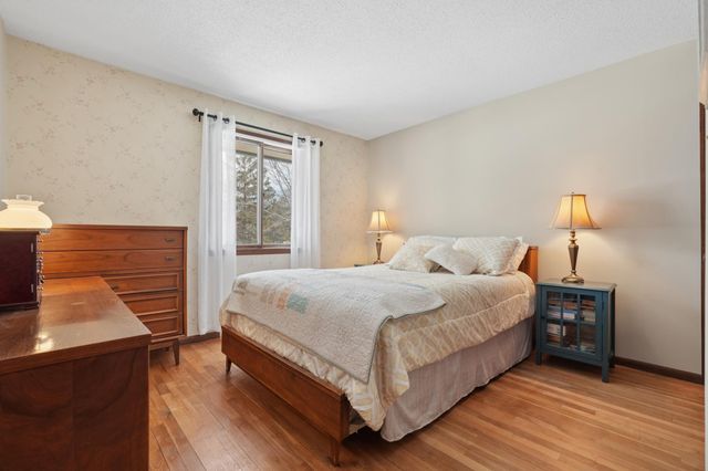 14479 Garland Avenue, Apple Valley, MN 55124