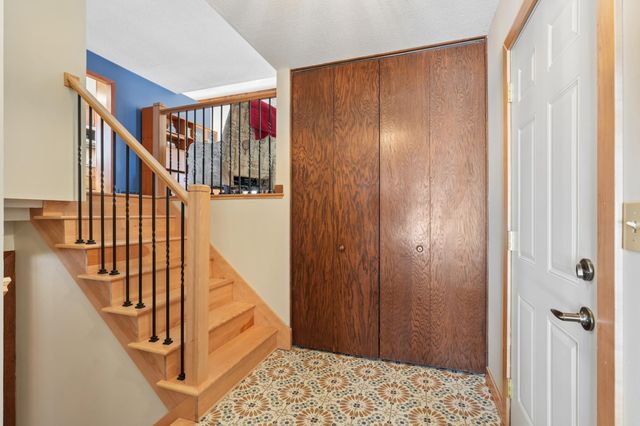 14479 Garland Avenue, Apple Valley, MN 55124