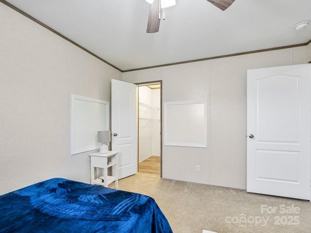 123 Big Oak Road, Hendersonville, NC 28792