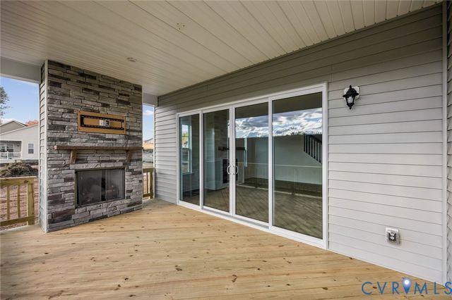 1042 Arbor Heights Ter, Midlothian, VA 23114