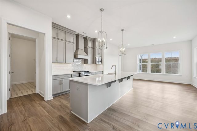 1042 Arbor Heights Ter, Midlothian, VA 23114