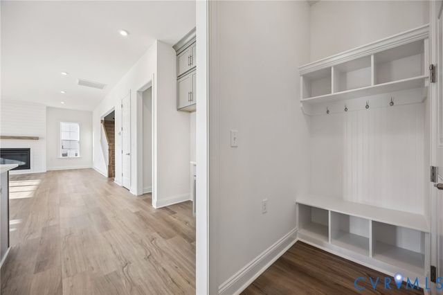 1042 Arbor Heights Ter, Midlothian, VA 23114